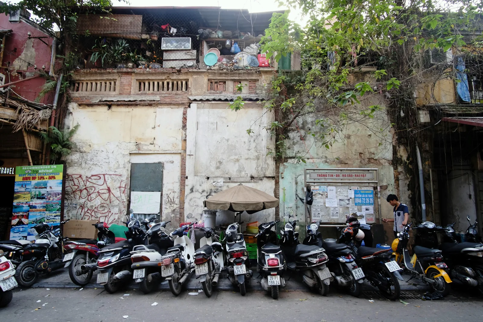 hanoi-vietnam_16880330423_o.jpg