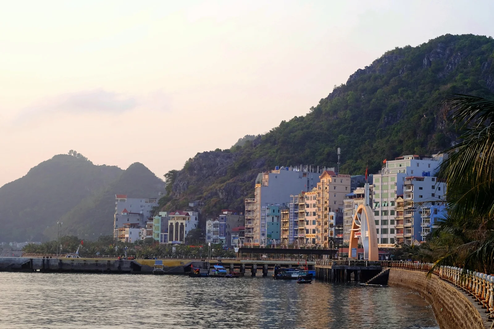 cat-ba-island--lan-ha-bay-vietnam_17313763580_o.jpg