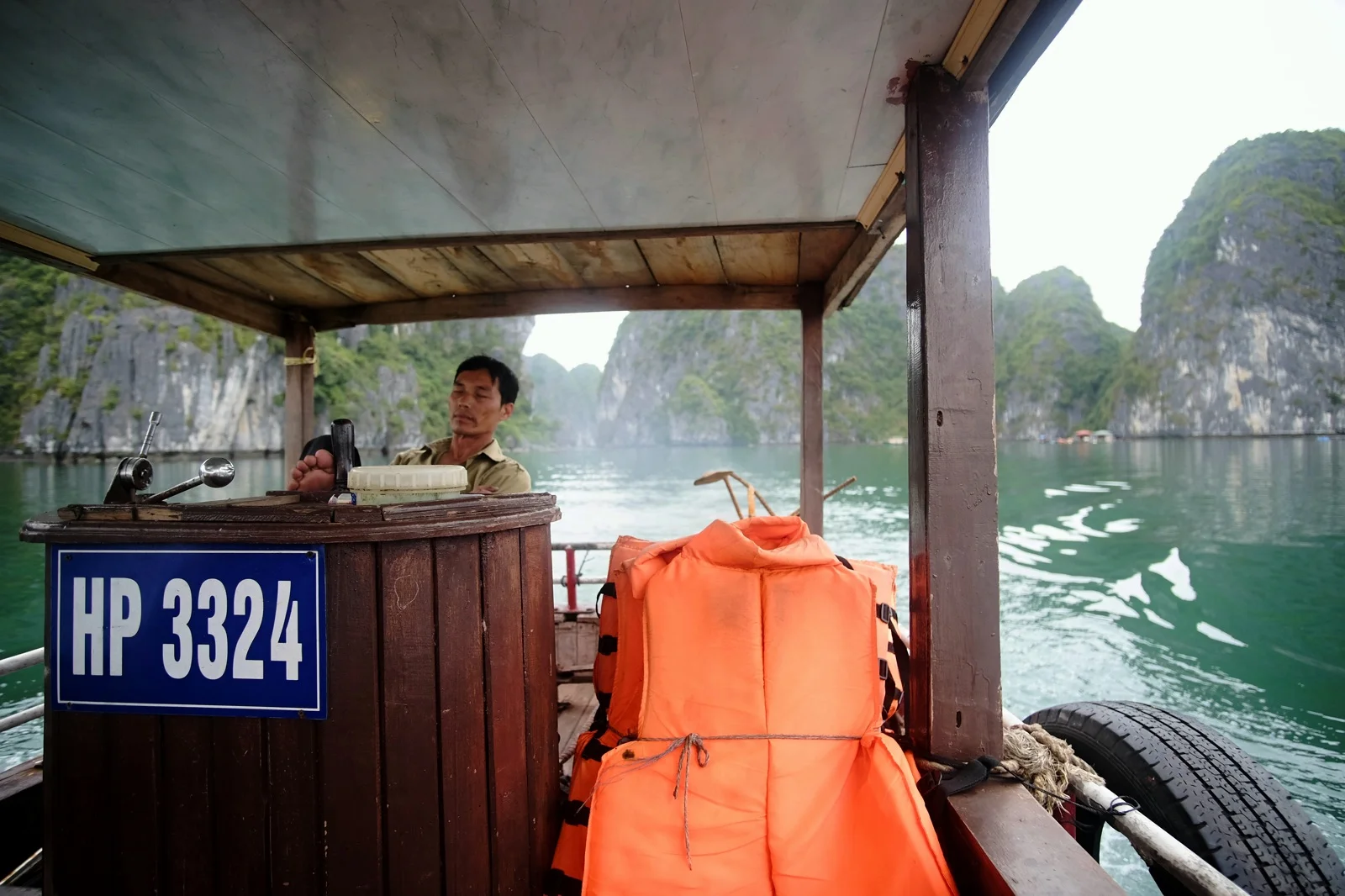 cat-ba-island--lan-ha-bay-vietnam_17313218830_o.jpg