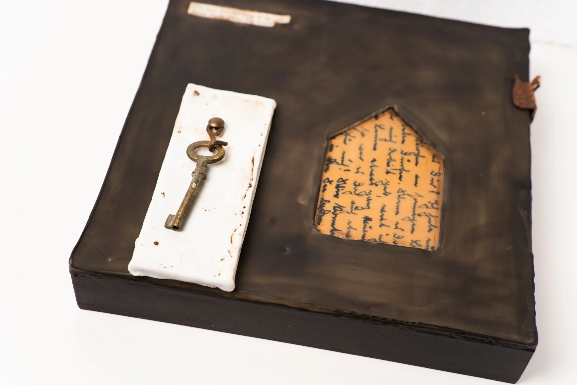 D14CF112-2A87-445D-892F-A0F88C395CBB