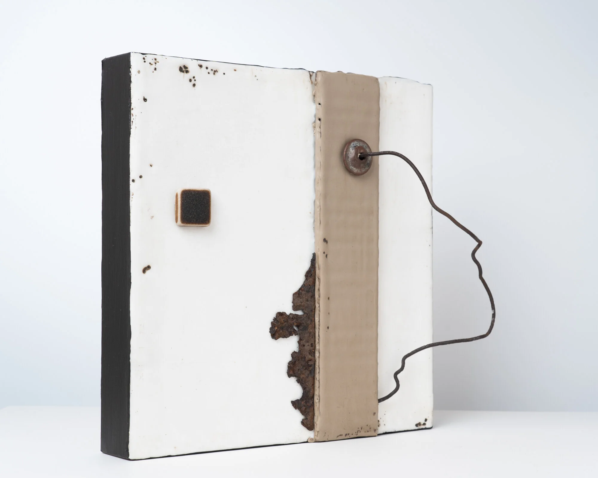 013C8D5E-5747-485C-AA18-C236D86E1E30