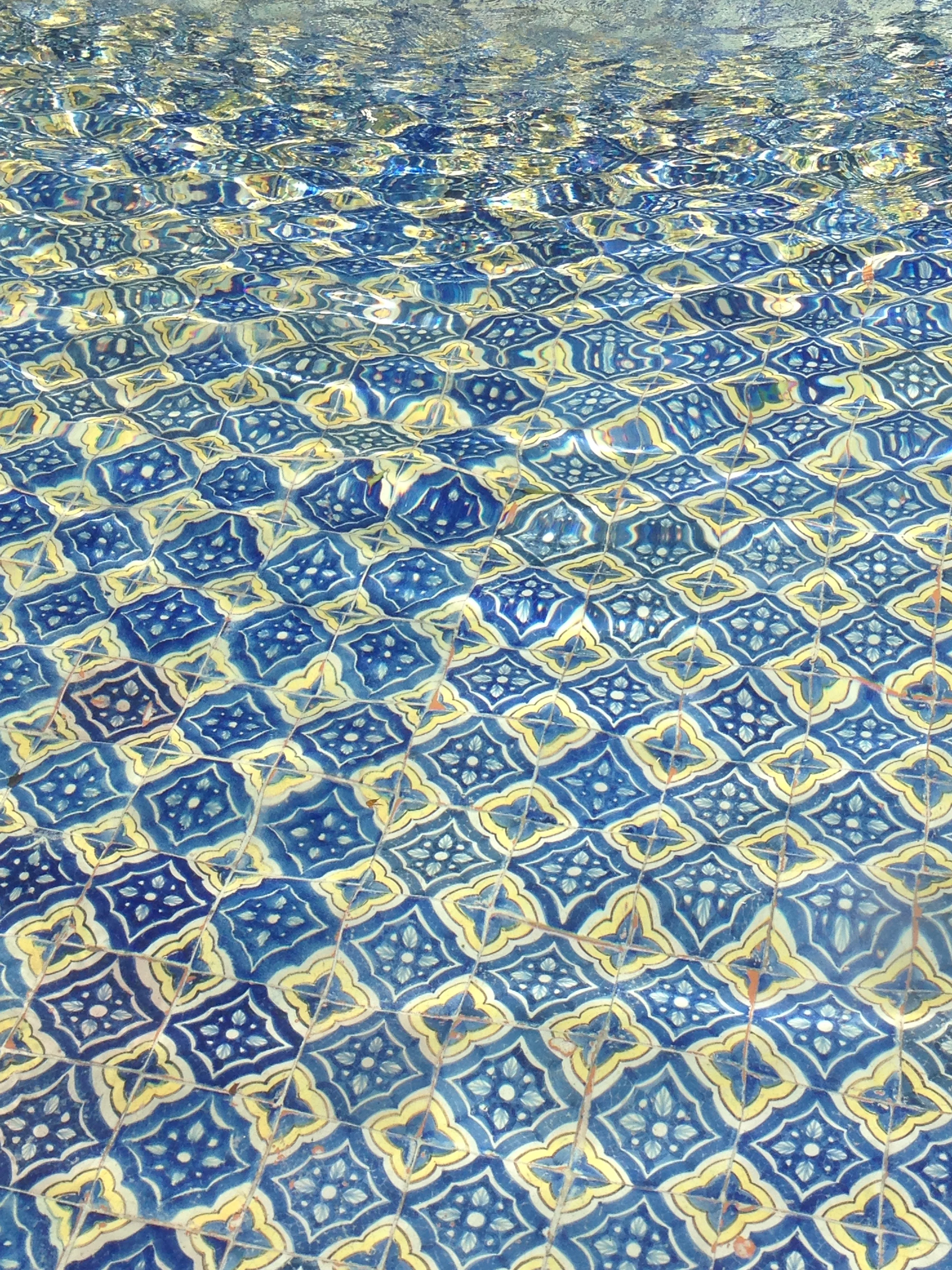  Beautiful Spanish tile accent in a fountain. 