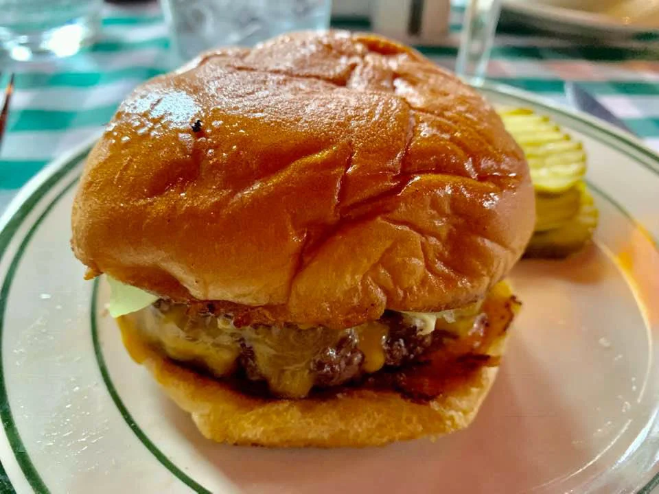 The Cheeseburger from BB Lemon