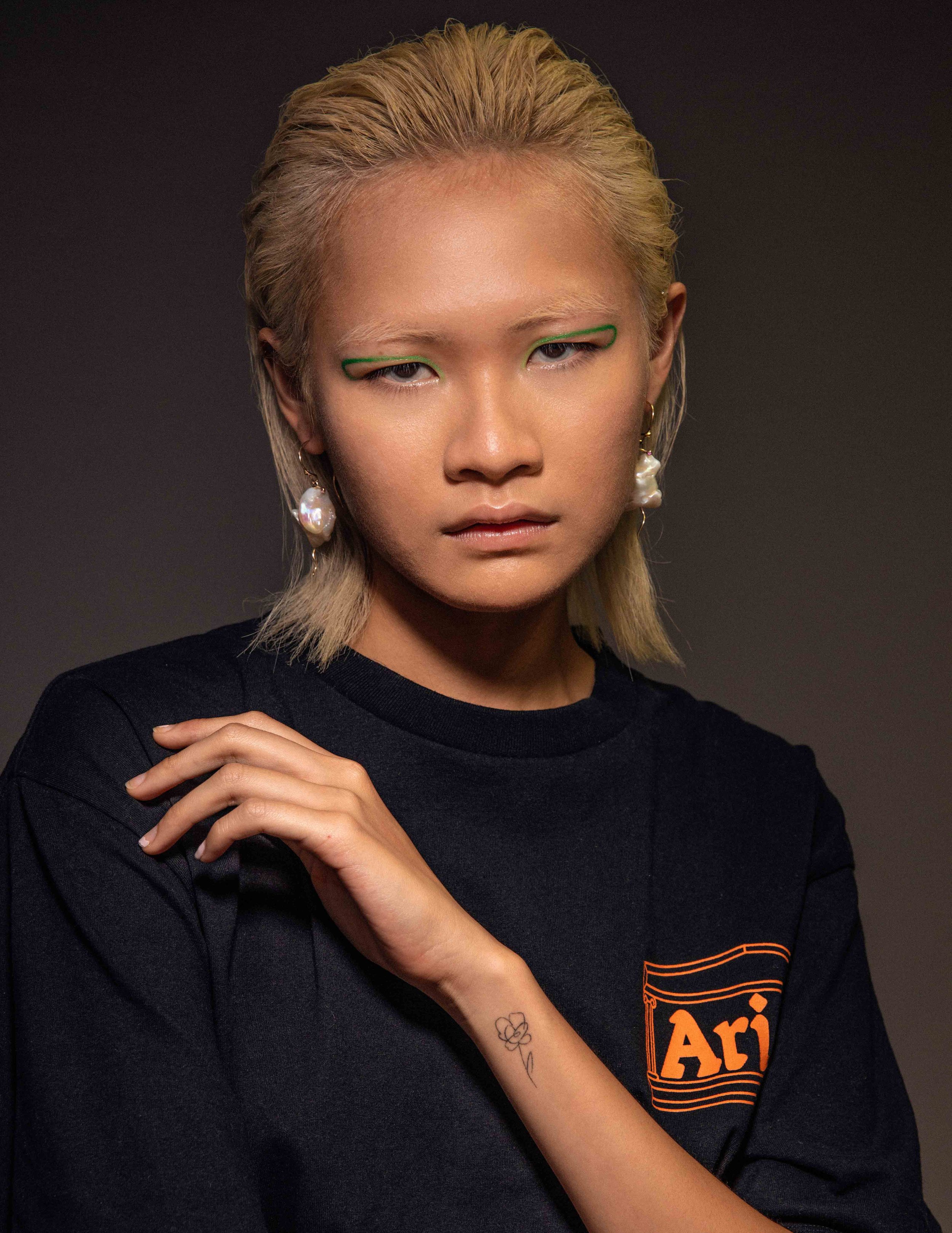 LADYGUNN, NO PROBLEM