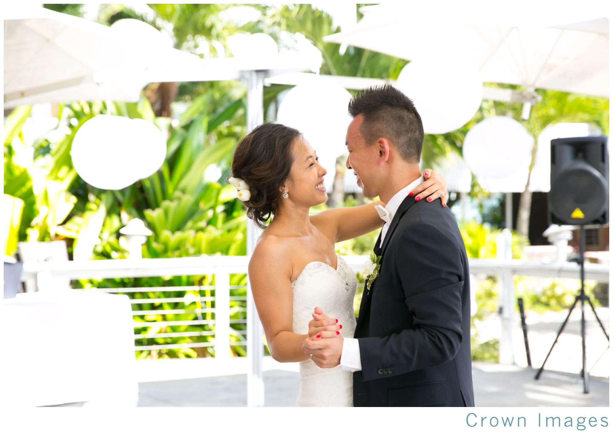 st_thomas_wedding_photographer_0810.jpg