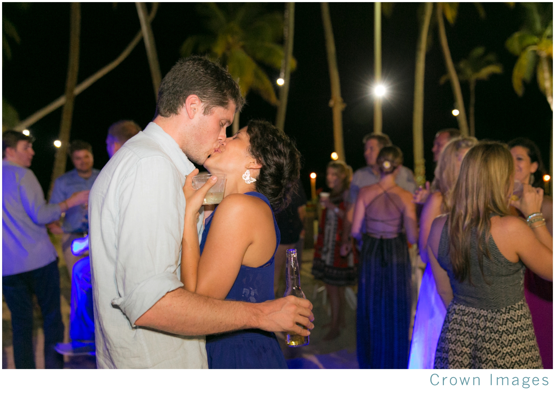 Bolongo bay beach resort wedding photos by crown images_1506.jpg