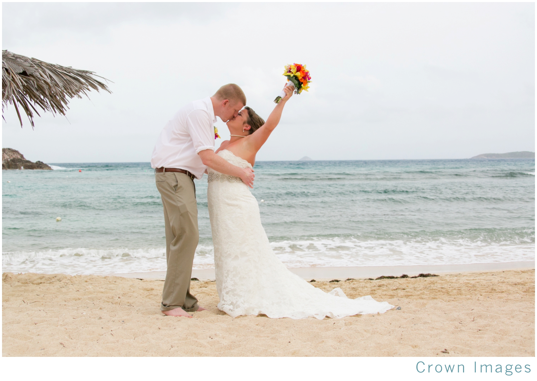 wedding photos at bolongo bay beach resort_1554.jpg