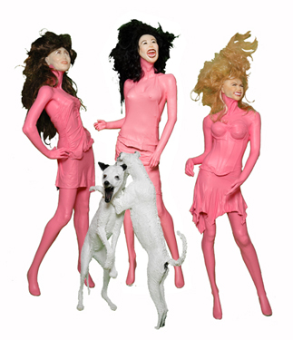 Christy Singleton “Basic Intelligence: gossip group”, 2008, polyester resin, synthetic hair, plastic eyes, clothing, silicone, acrylic paint (blonde) 80″ x 16″ x 12″ (brunette) 70″ x 21″ x 24″ (brown with highlights) 70″ x 27″ x 12″