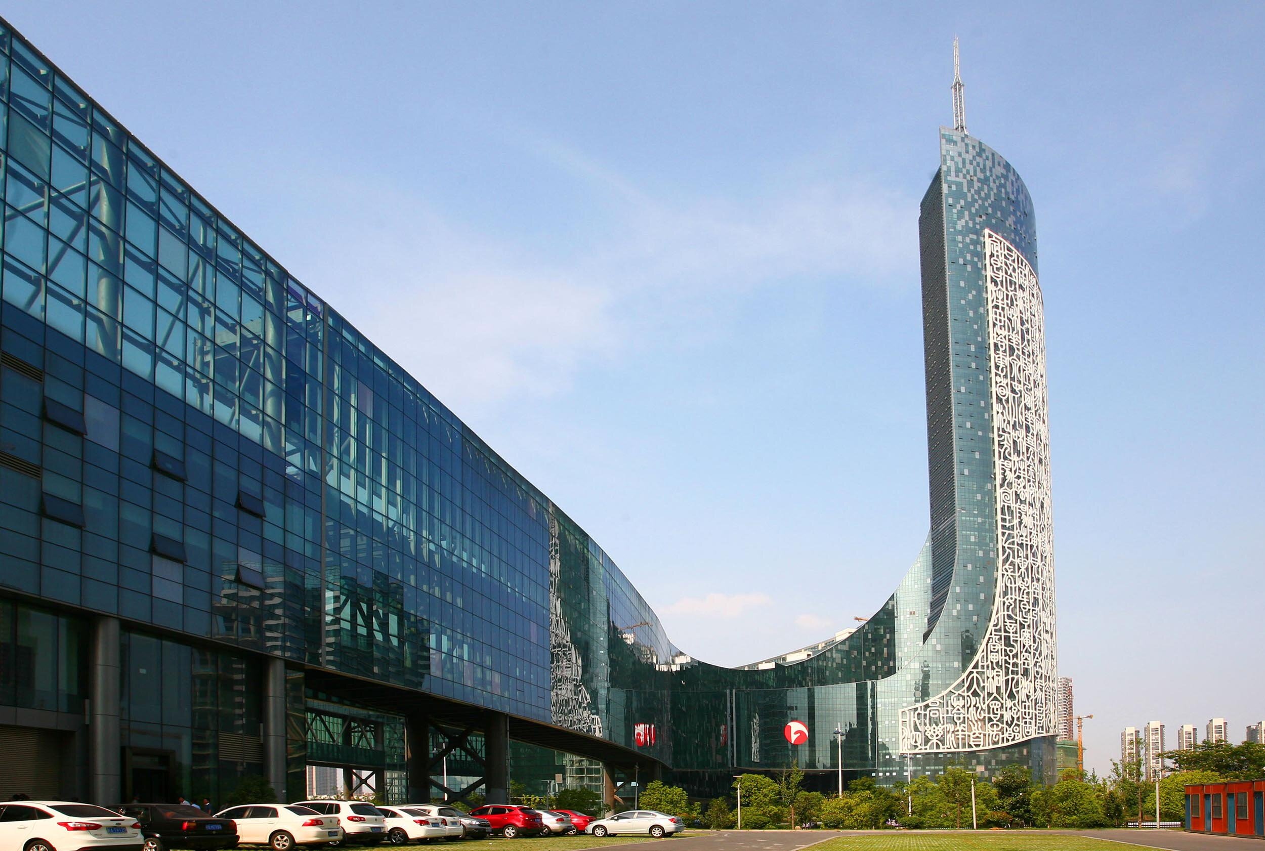 ANHUI HEFEI TV CENTRE: SHOWING THE FUTURE