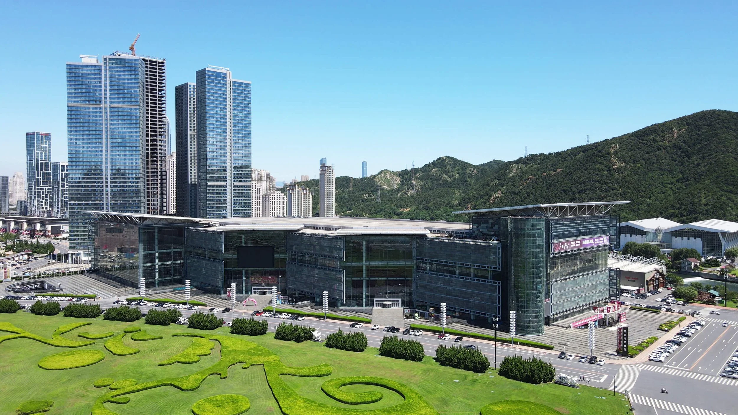 NDA-10. Dalian-World-Expo-Center-(header).jpg