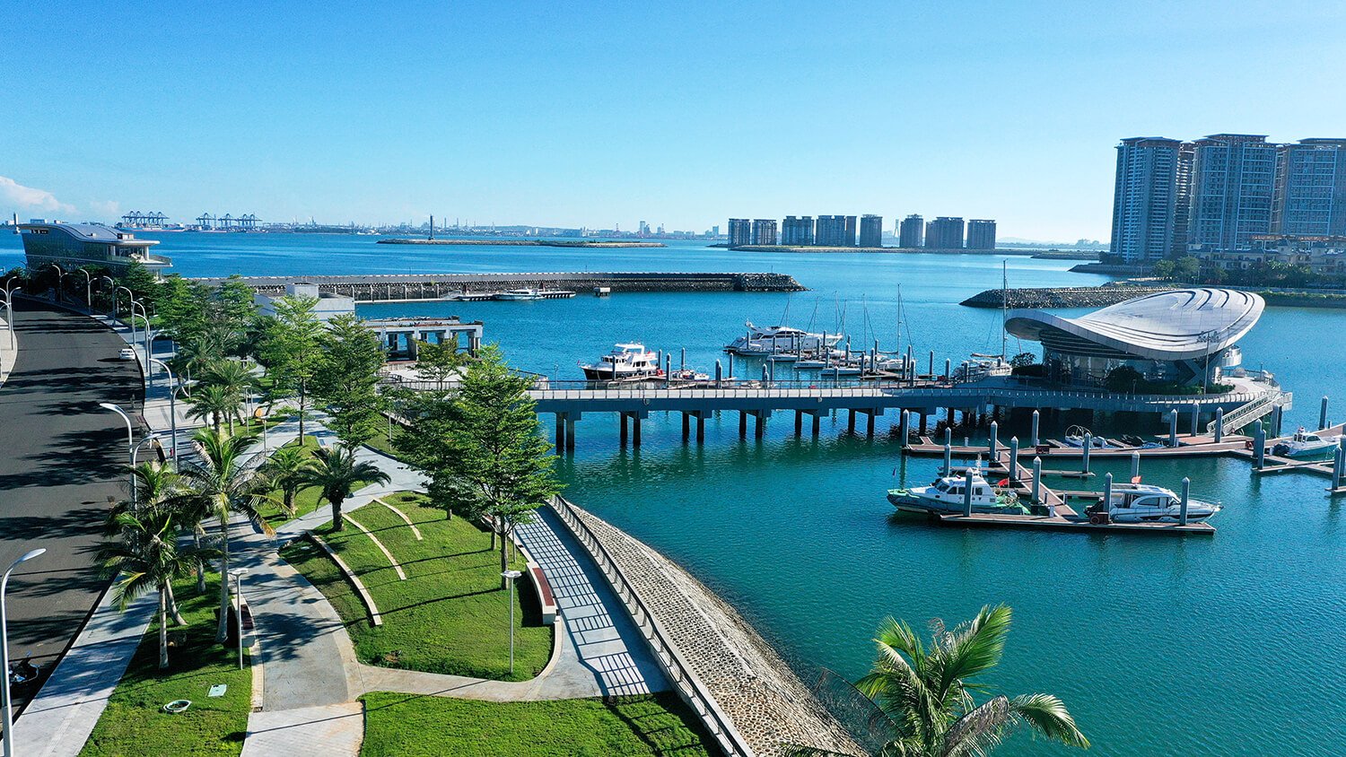 NDA-48. Hainan Sea Flower Yacht Club and Marina Commercial Promenade (4).jpg