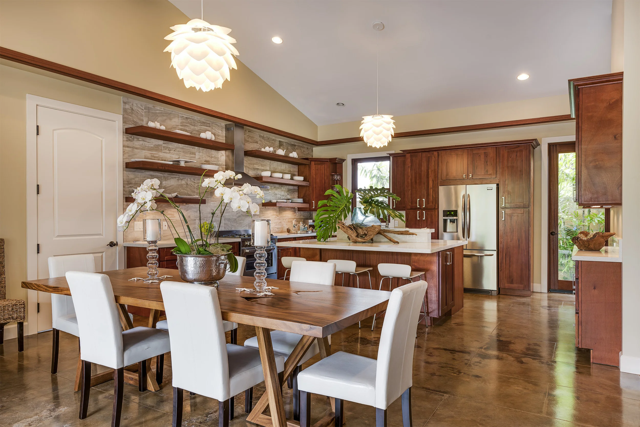 Dining_Kitchen-2.jpg