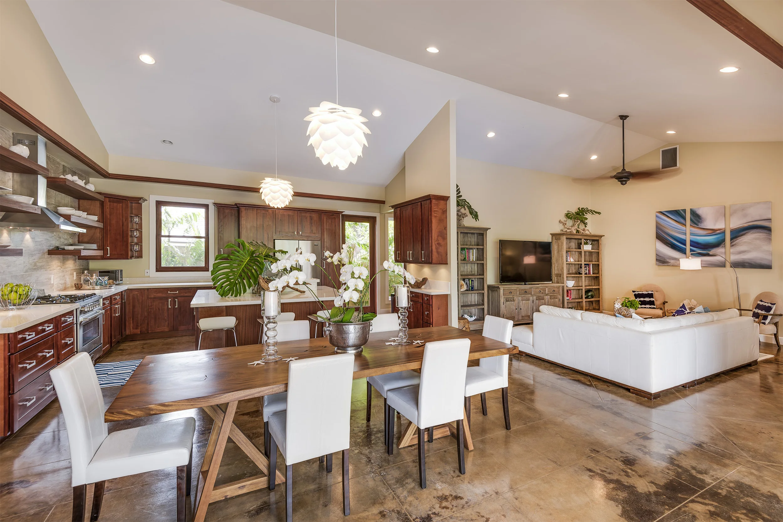 Dining_Living-2.jpg