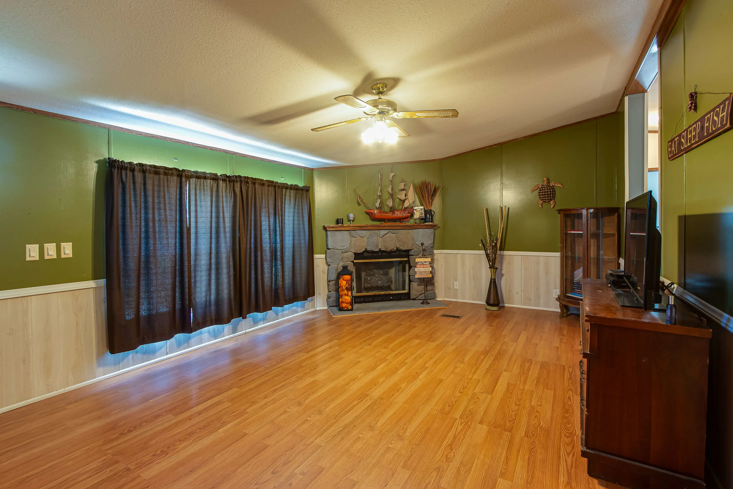 836_Wells_Rd_8.jpg