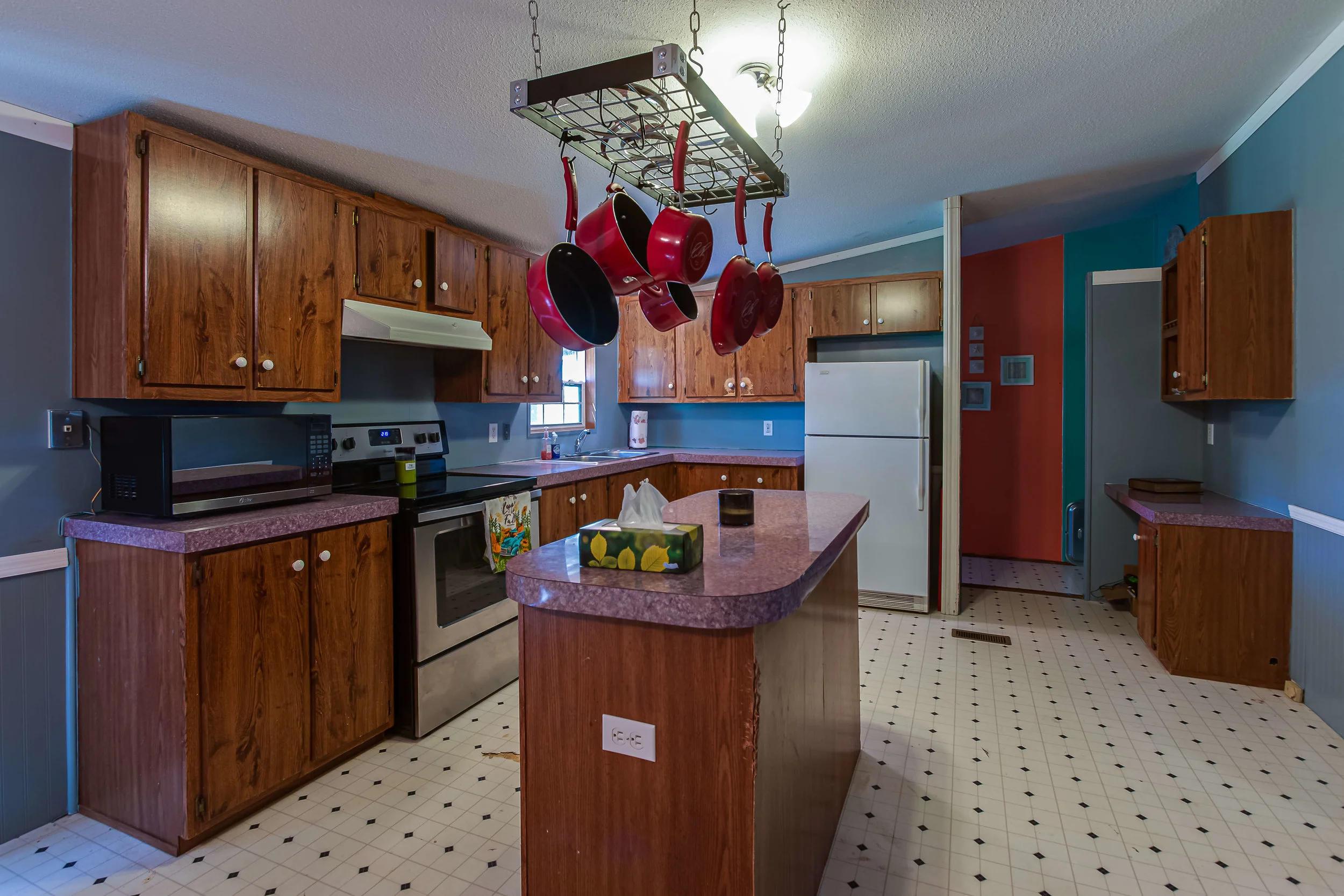 836_Wells_Rd_14.jpg