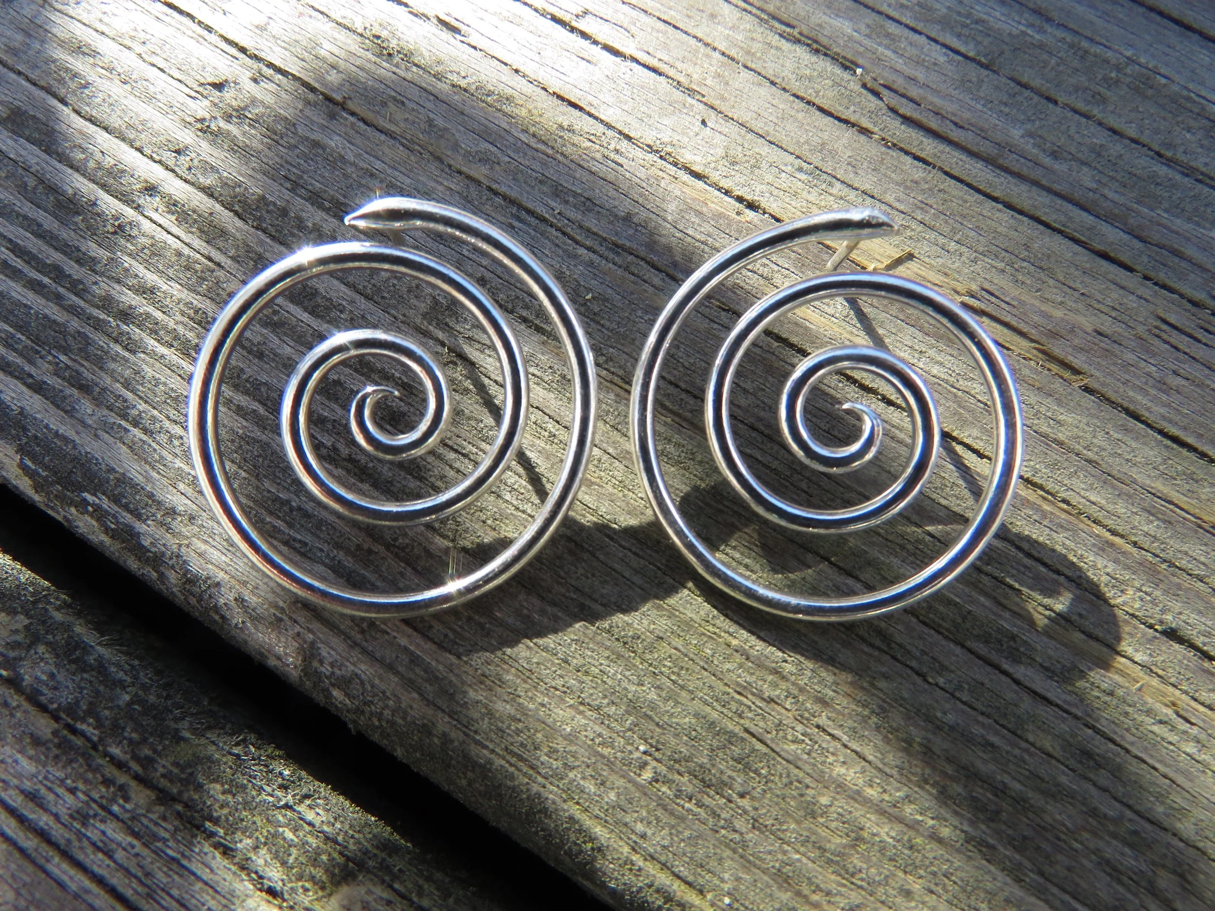 Large Spiral Studs