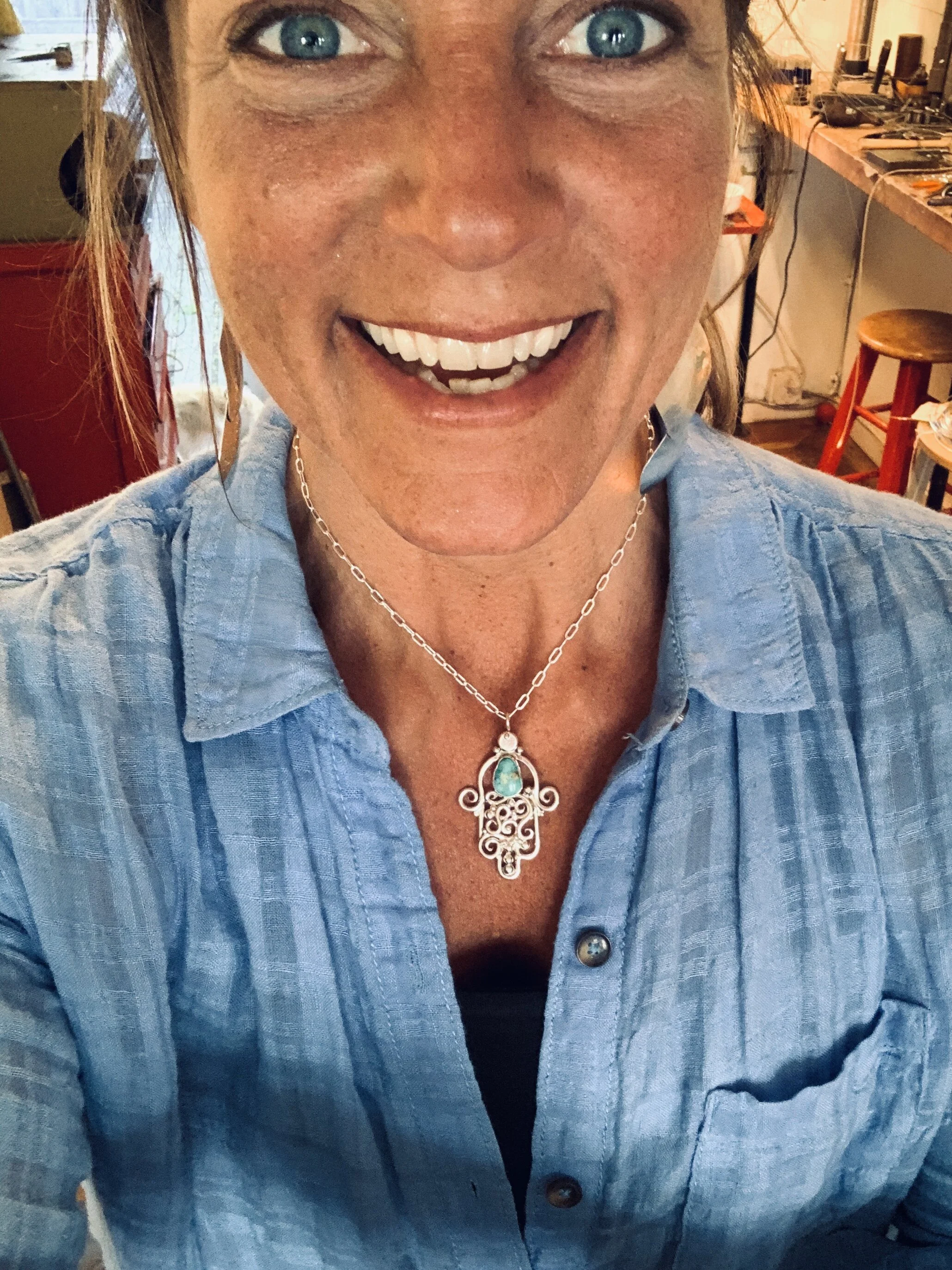 AACB1A0D-63EB-46B8-8950-D9FC2AC664D1