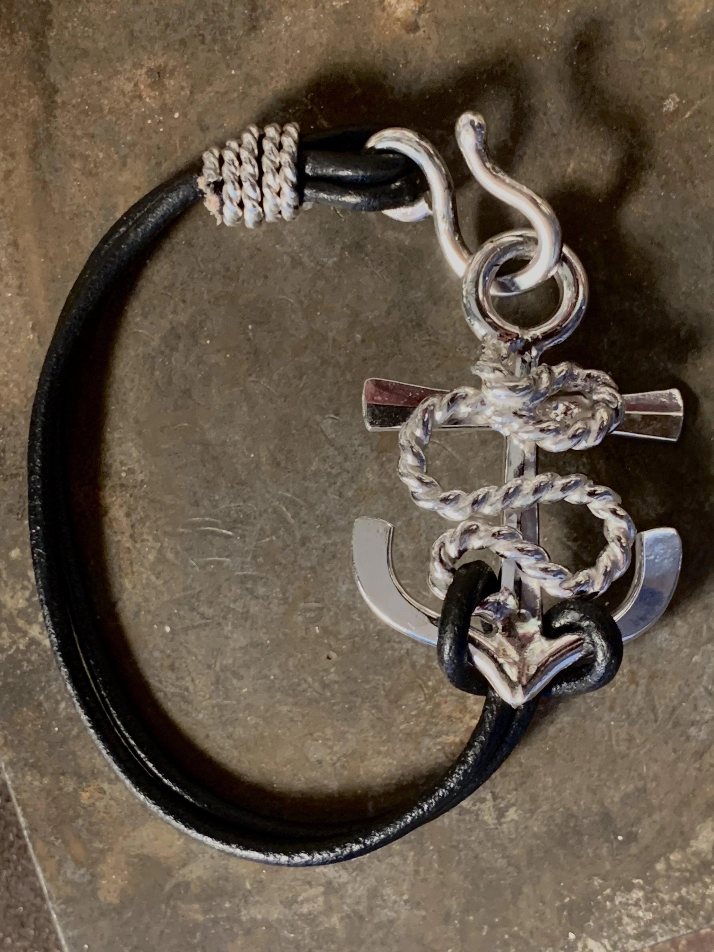 B93B1AC1-1818-496D-AE0F-440F8C9A3EFE