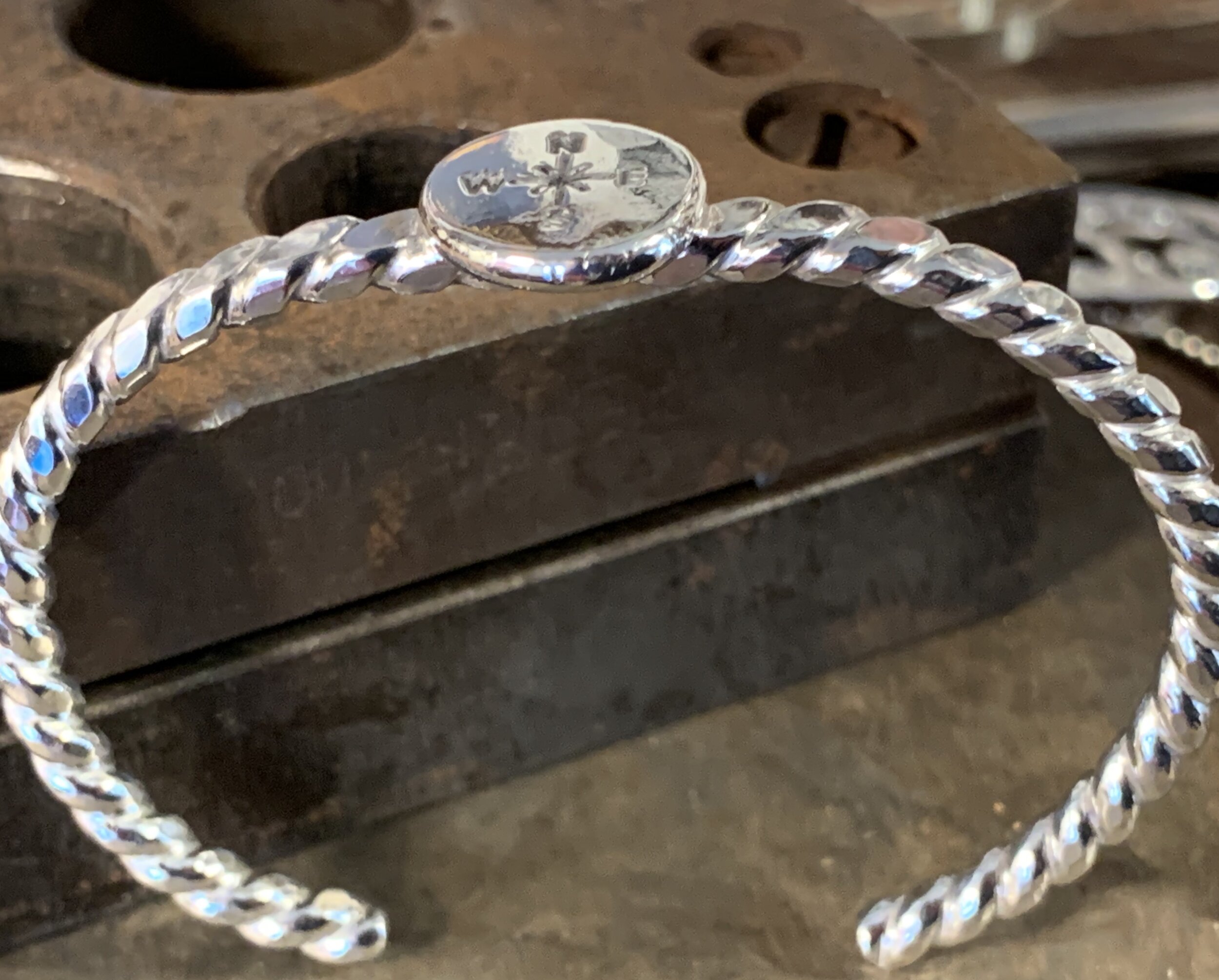 540E05E6-5C11-4734-A8D0-8DCECA6C7724