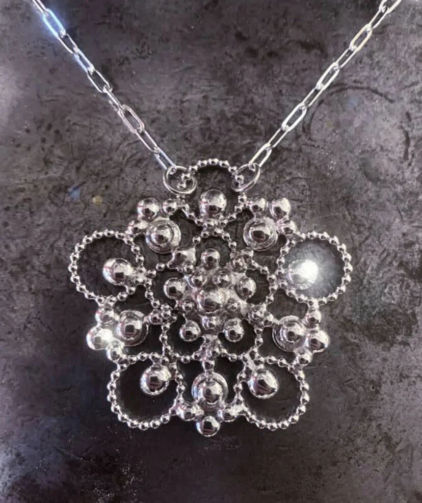 47E9F731-368E-4BAE-999B-7A91A05E72AB