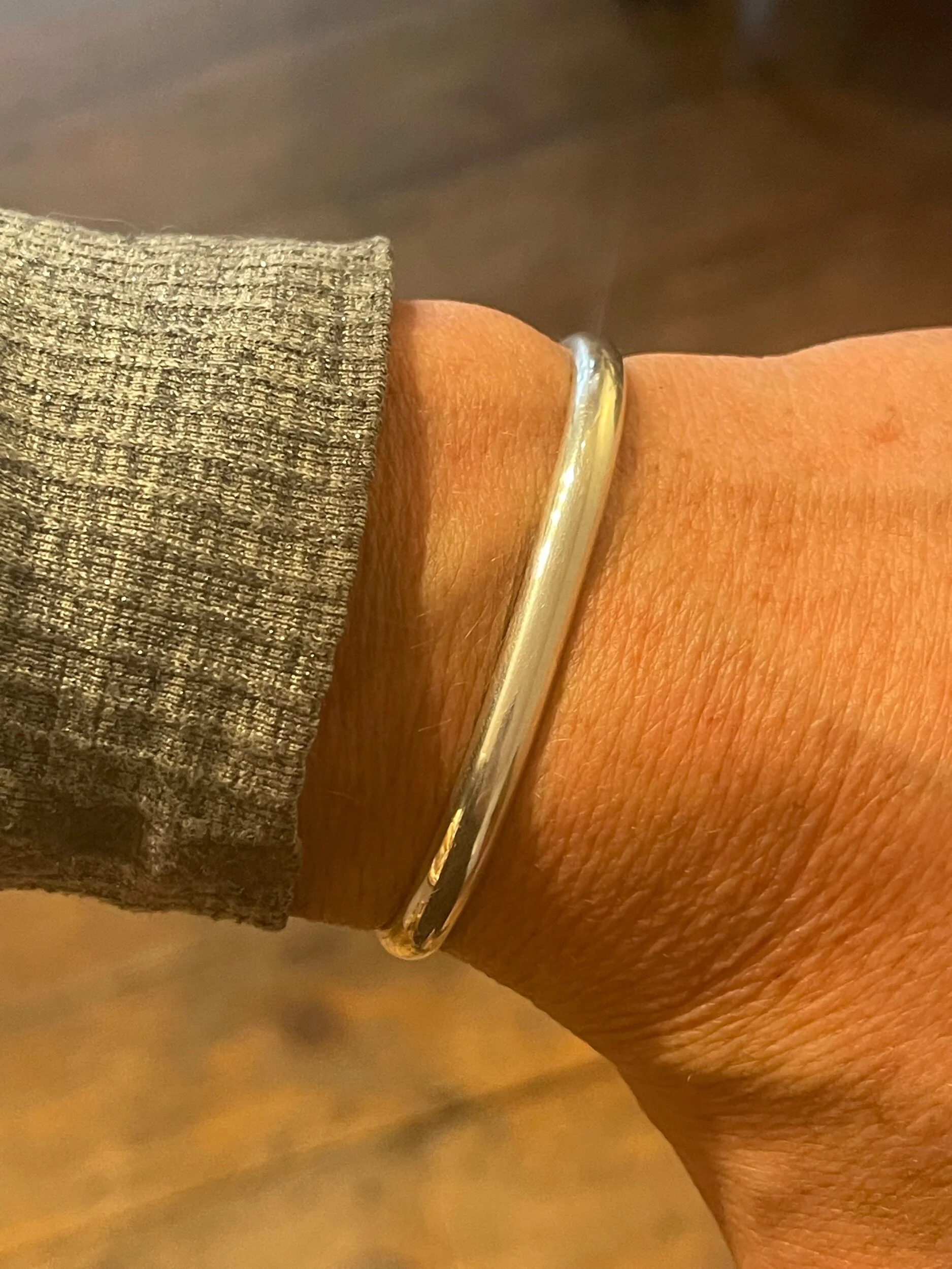 7384DCDA-FF99-47A0-91A0-E33D440D0C0B