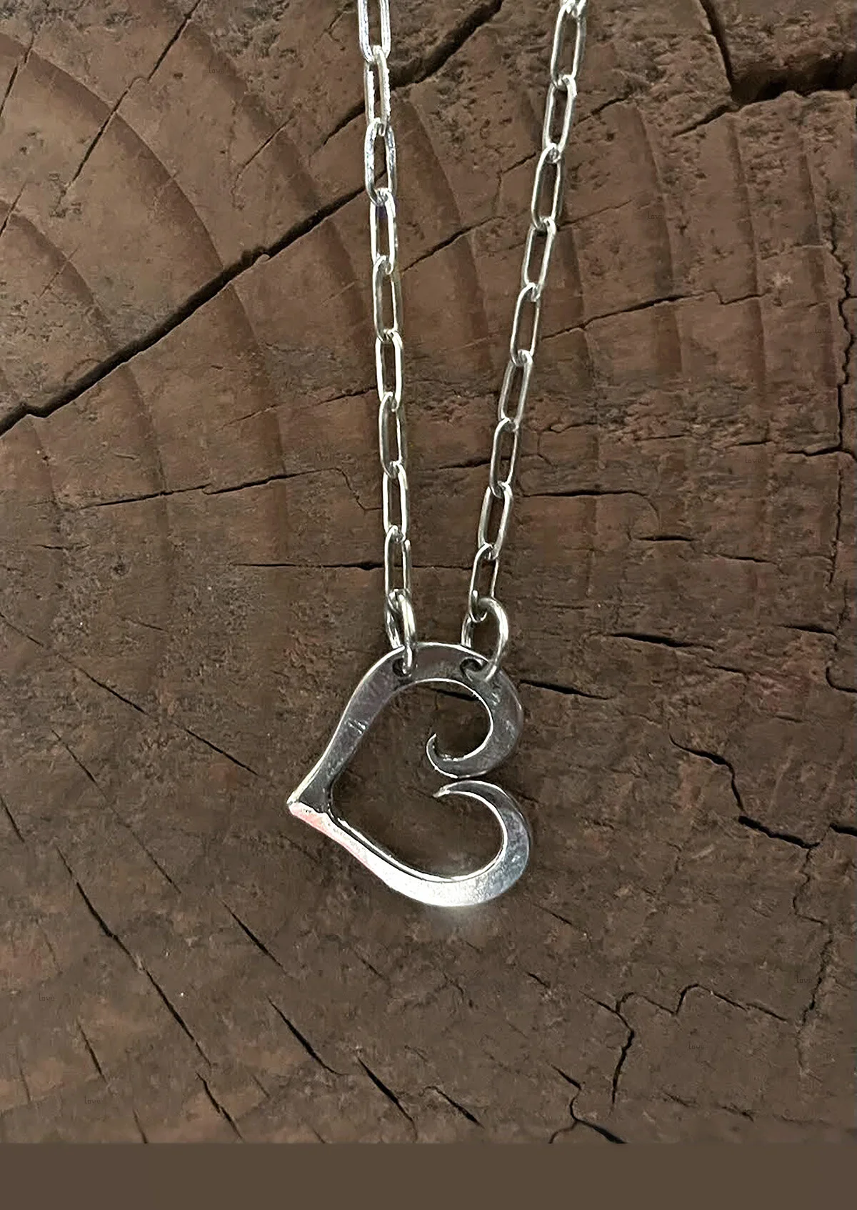 B66B0851-21E4-4FF1-85A8-304001FC7D93