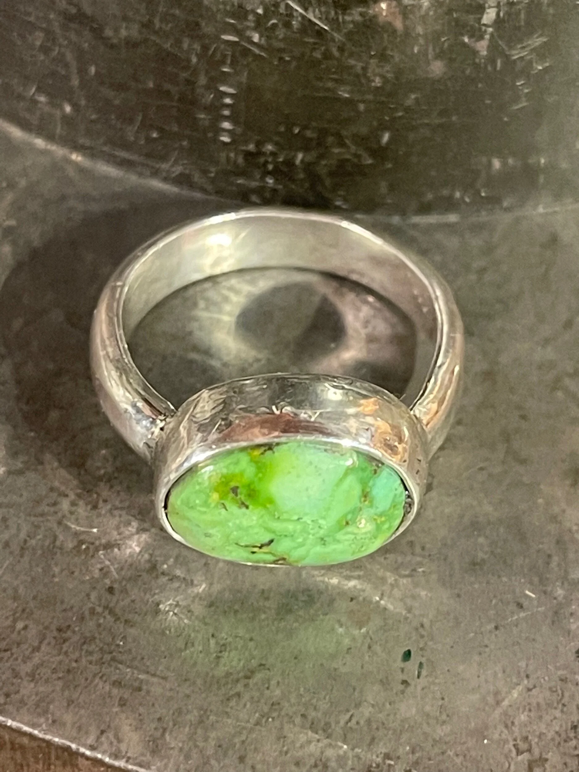 A53CC252-1986-459F-AA00-FFA1E64B22A8