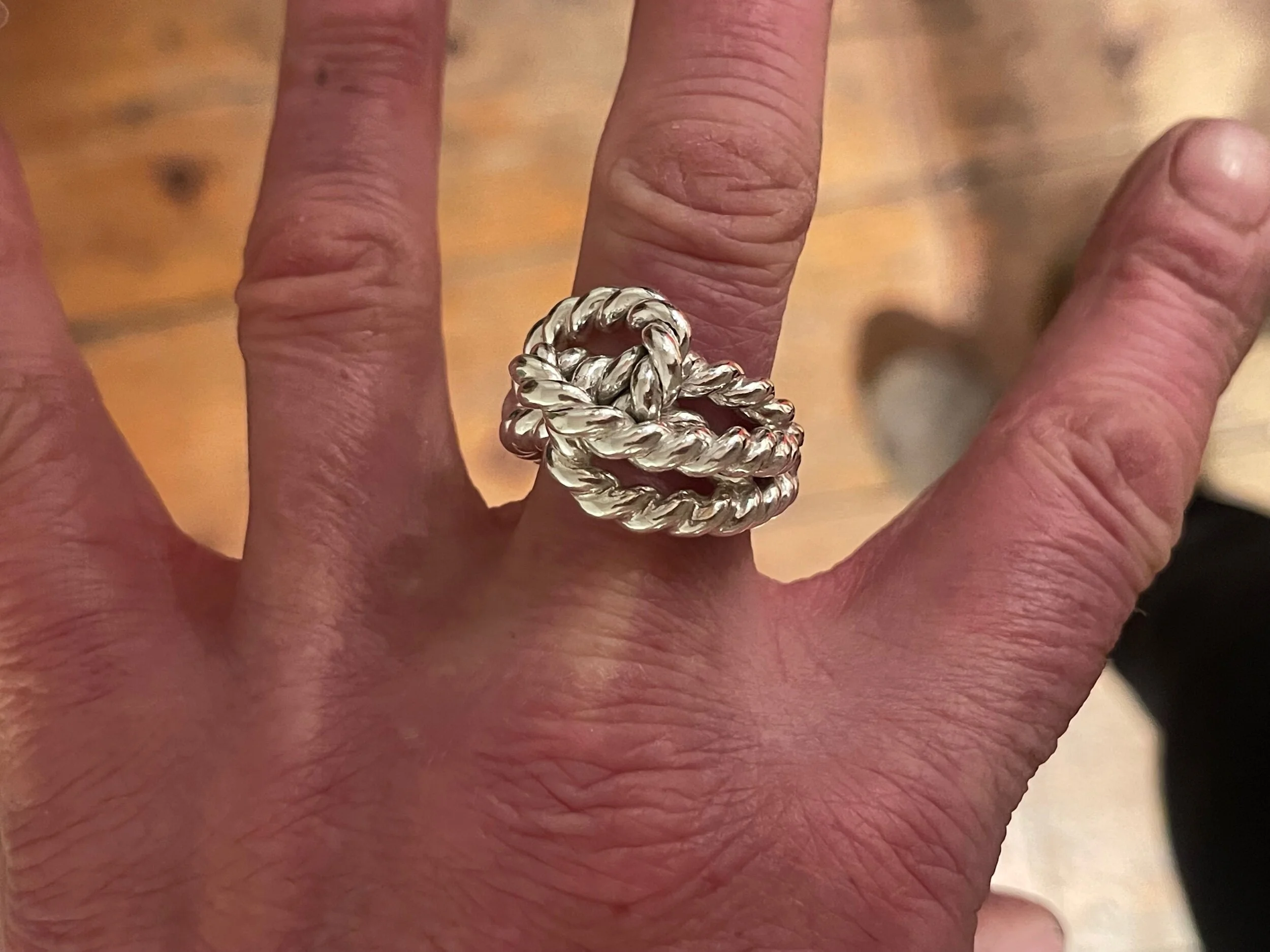 B02E233F-4959-4D95-A2C5-73D549948792