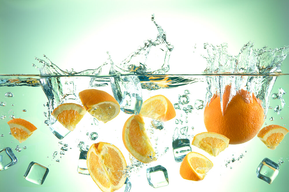 Splashing Oranges
