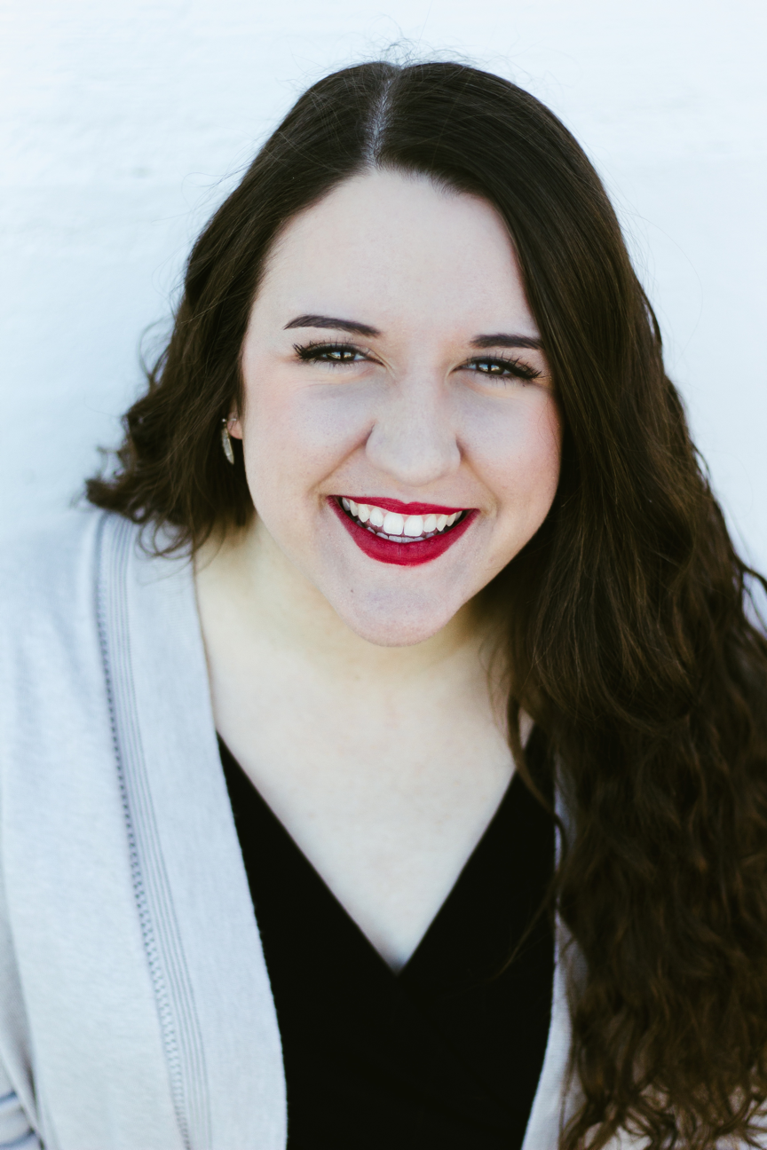 Christina Gray Headshot.png