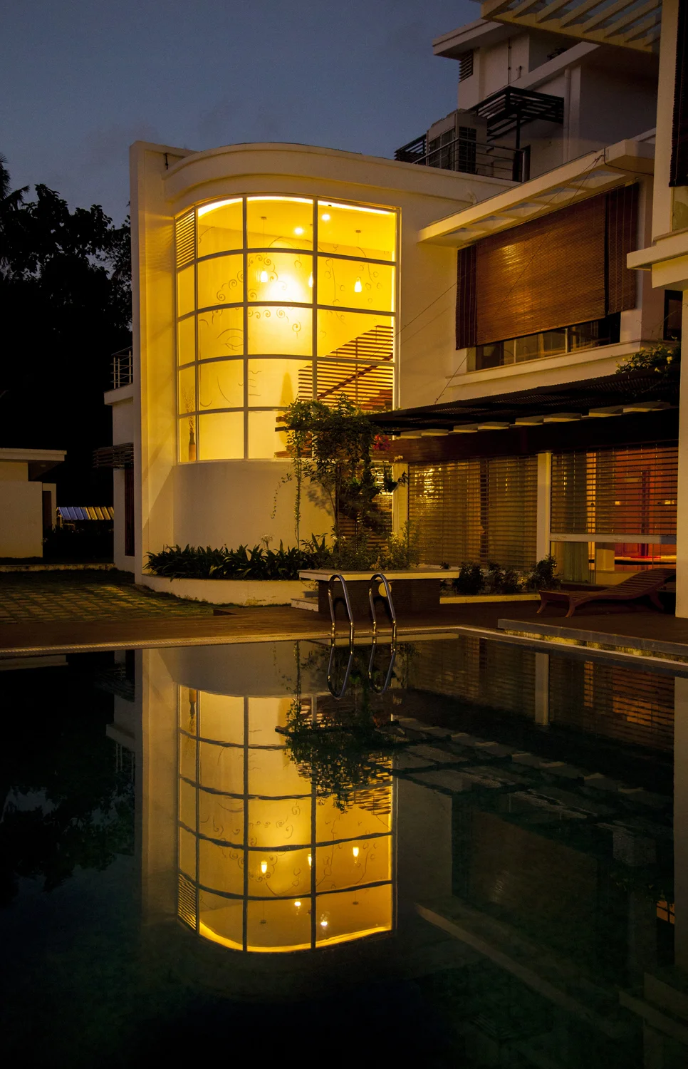 IMG_7433_nirapara.jpg