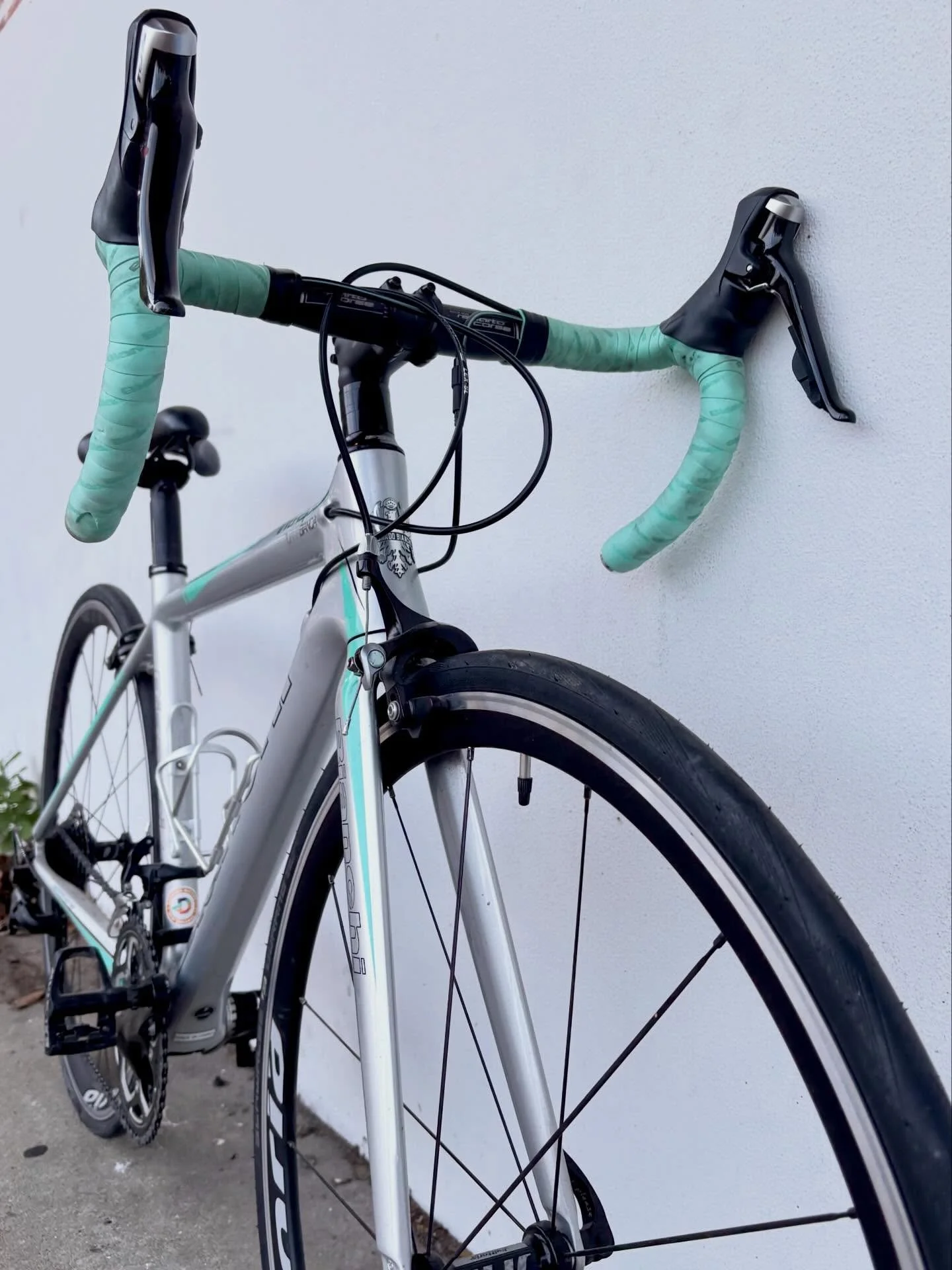We&rsquo;ve got exactly one Bianchi Intrepida Dama carbon road bike on consignment right now at the shop! This extra small bike is perfect for the petite rider who wants to go FAST 💨 Come check it out today before it to speeds off!