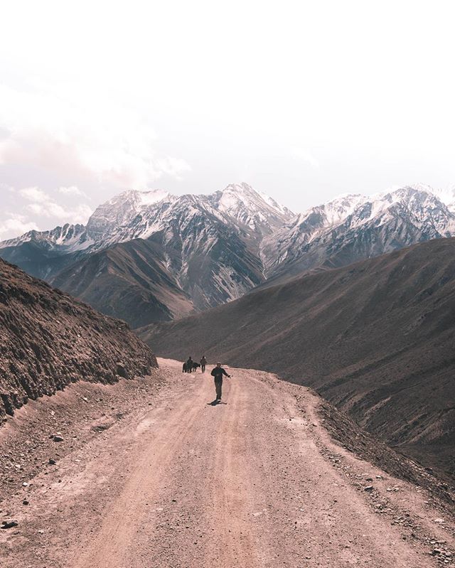 2 days... To The Ends of The Earth: Himalayas 
#ekballoproject 
#thesend
#missions
#nations