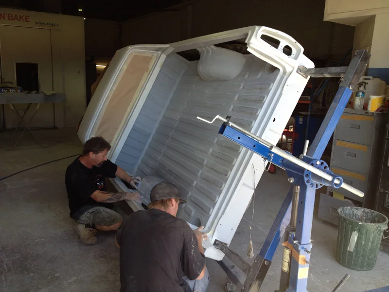 76 HJ Holden Kingswood Sandman ol school garage 1 (83).jpg