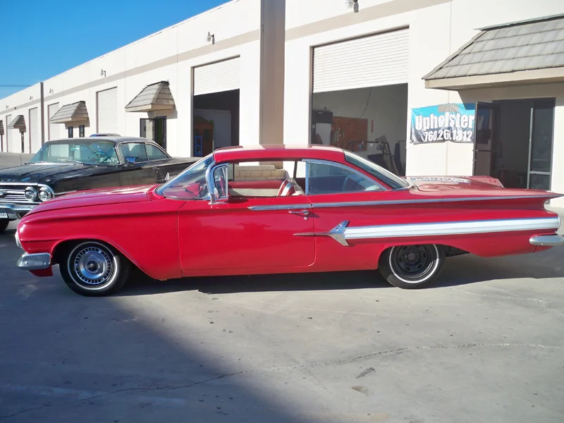 1960 Chevrolet Impala Coupe (2).jpg