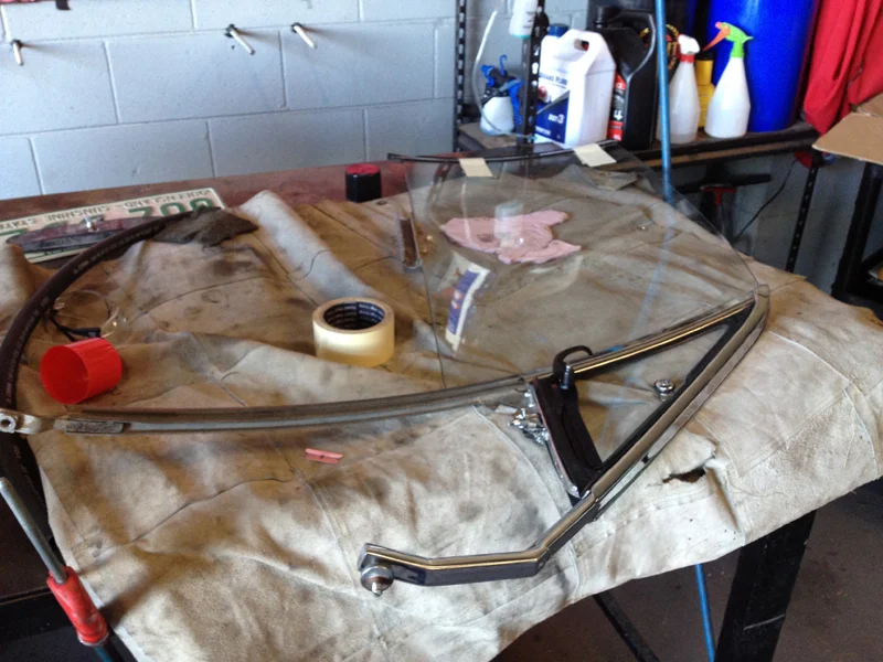 1971 VH RT Charger - Restoration - Ol' School Garage (98).jpg