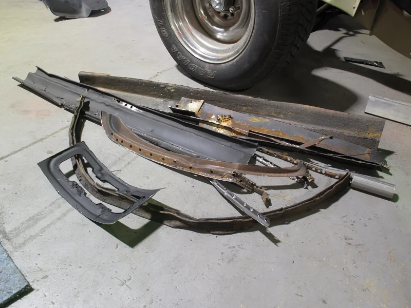 1955 Chevrolet Hard Top - Tri Five Restoration (46).jpg