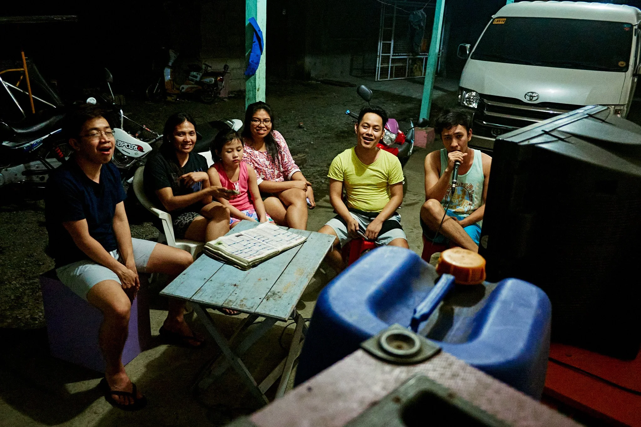Philippines,Baler-Dinner,People-TravelStyle-P3251864 1.jpg