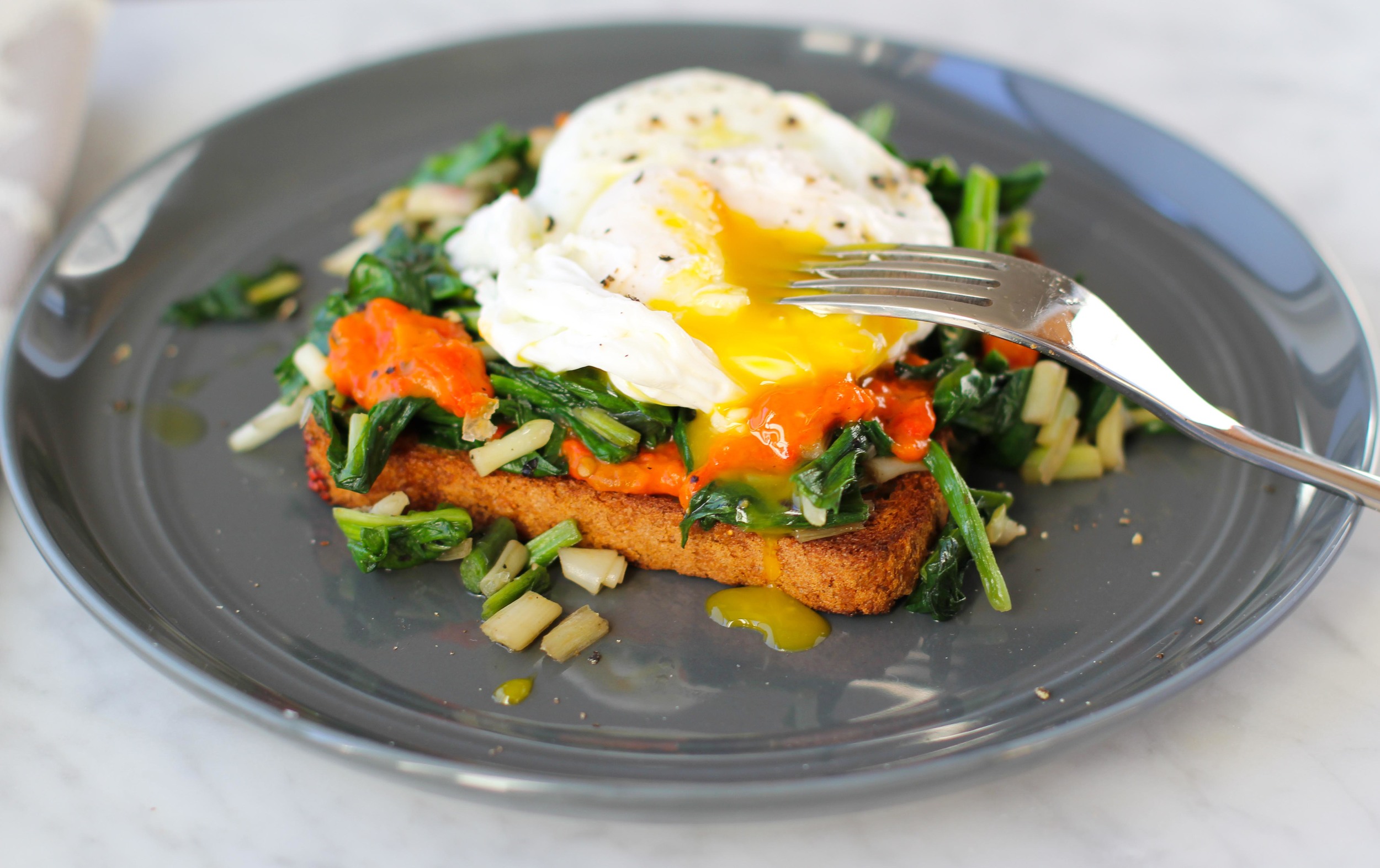 Ramps on Toast with Poached Egg & Ajvar — Veggies & Gin