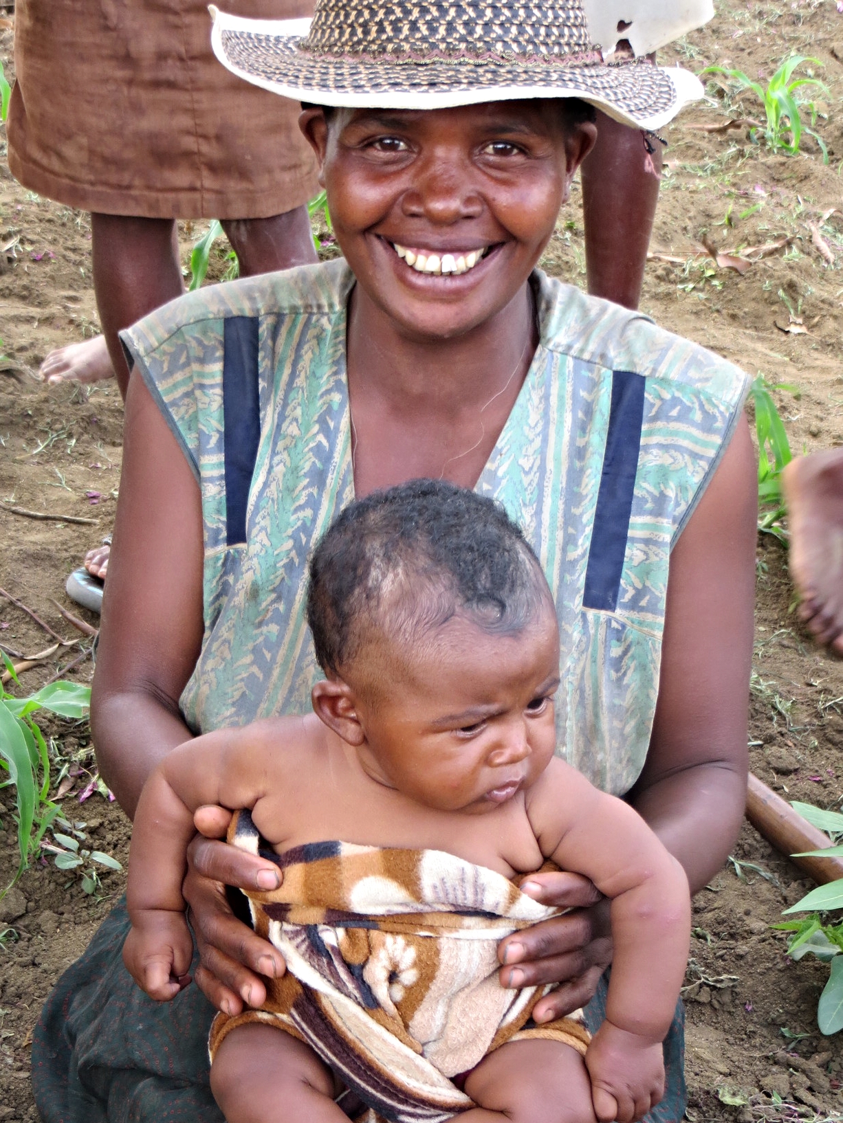 Prenatal care reduces the chance that babies will be born with HIV. FJKM Aids Committee works with FJKM Women of the Church to promote prenatal care.