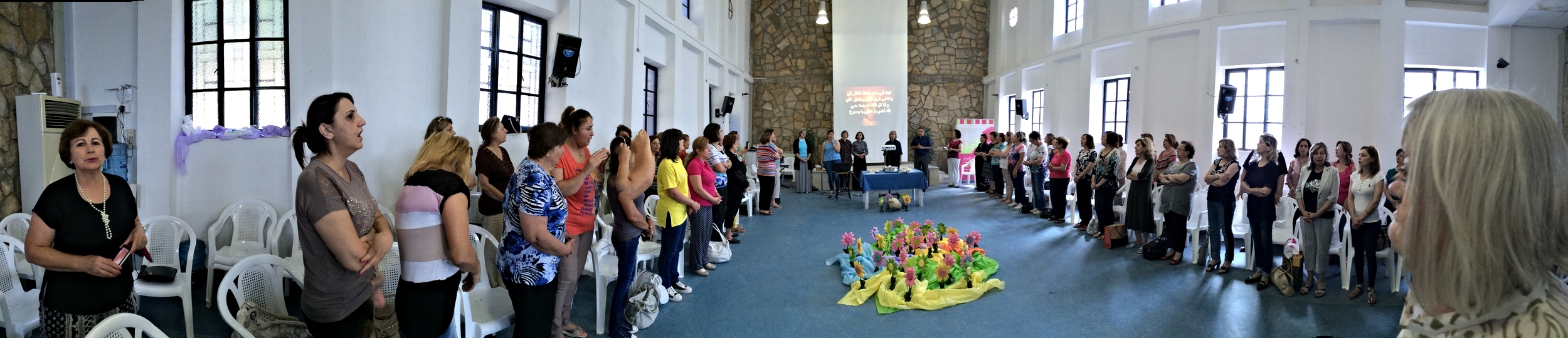 The body gathered: a service of holy communion.
