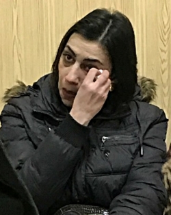  Displaced woman from Homs