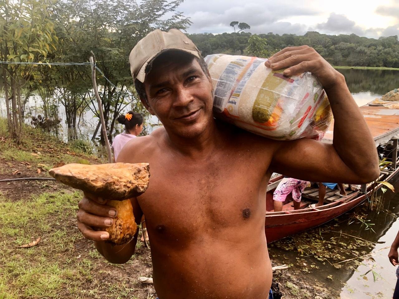 Brazil May-Distribuition of good and home items along the Amazon River 4.jpeg