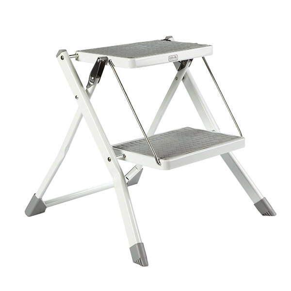 StepStool_GarageMakeover_RachelRosnethal.jpg