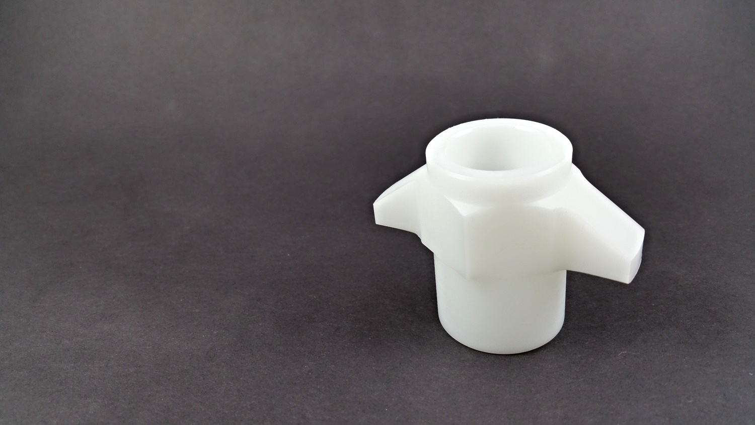 Acetal Roe Stripper