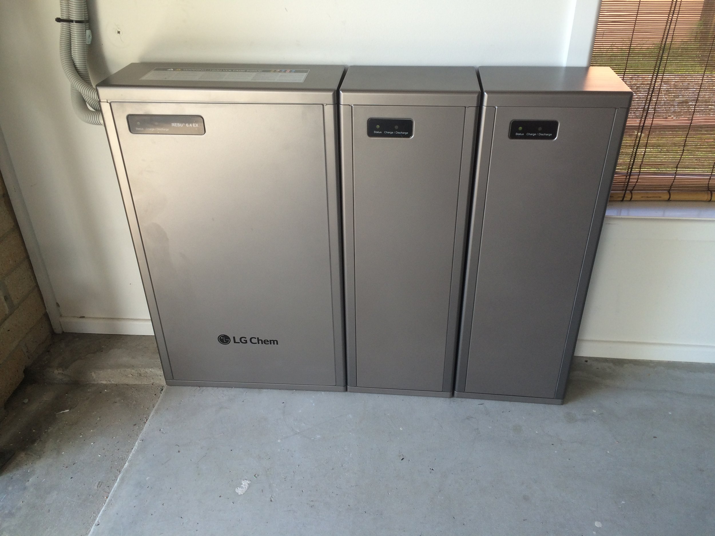 LG Batteries.jpg