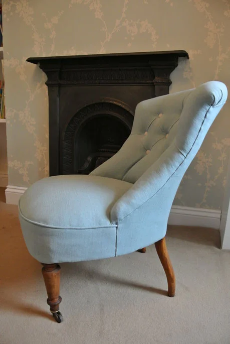 button-nursing-chair-2-web.jpg