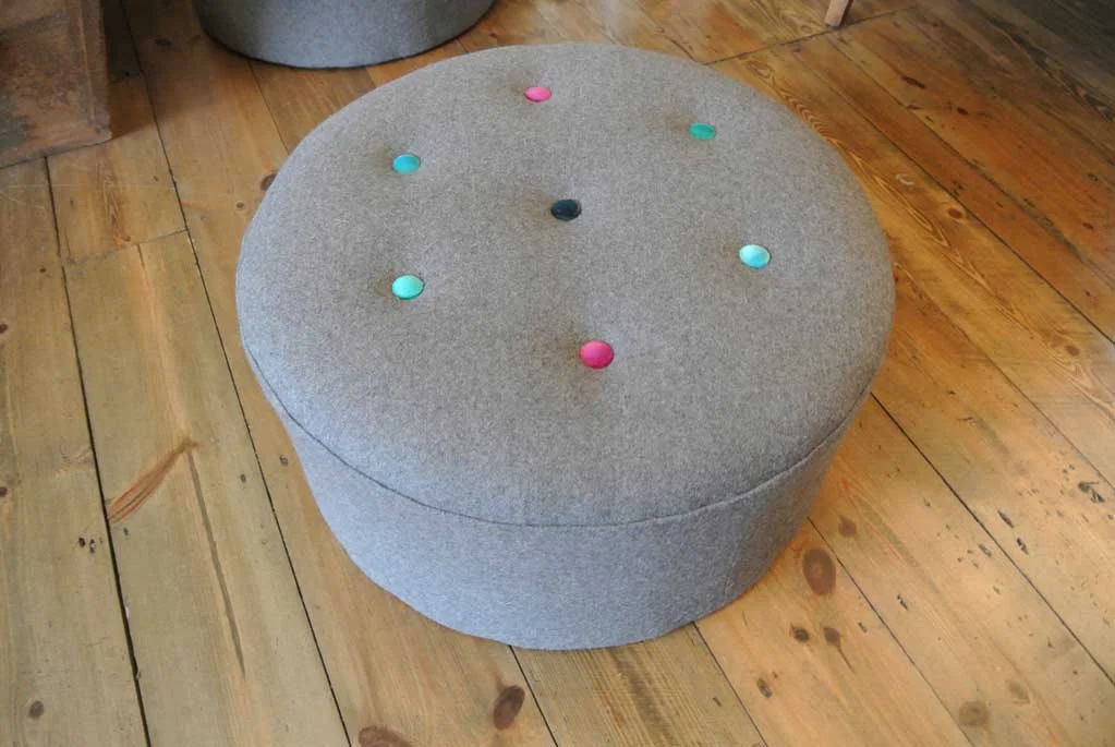grey-pouffe-005.jpg