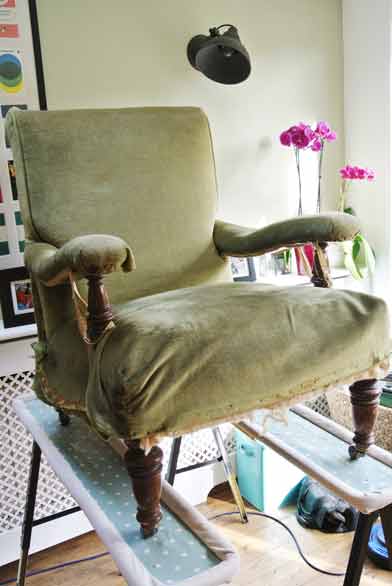  Victorian library chair before restoration... 