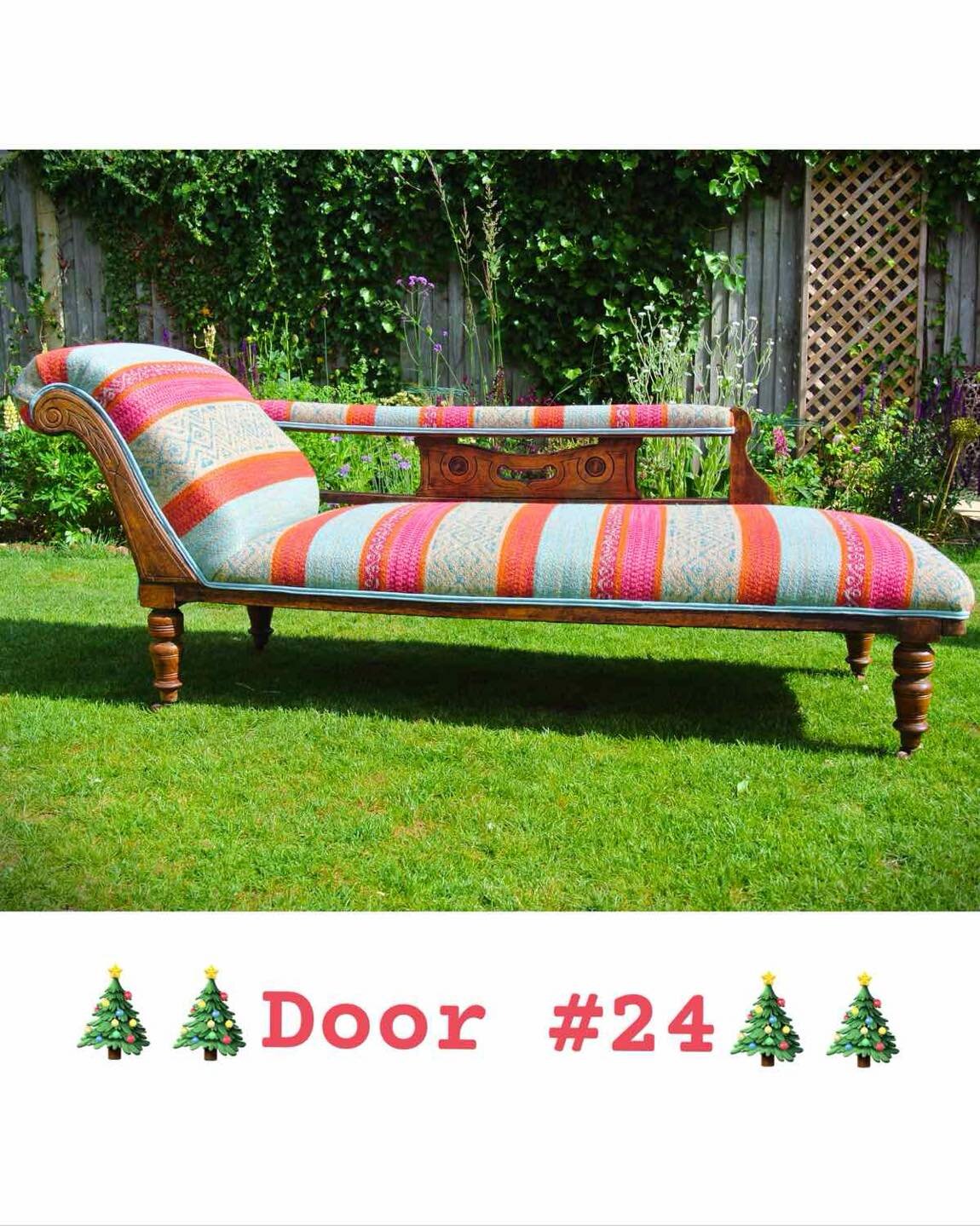 🎉🎉We made it, Door #24 at last!  Behind it lies a treat of a chaise longue for you to finish off my 2023 Upholstery Calendar.  It almost looks like a present, so I had to make it the final reveal.  It is finished in the beautiful Pampas fabric in T